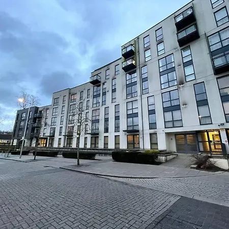 Lovely 2-Bedroom Apartment In Edgbaston Hemisphere Apartment Birmingham