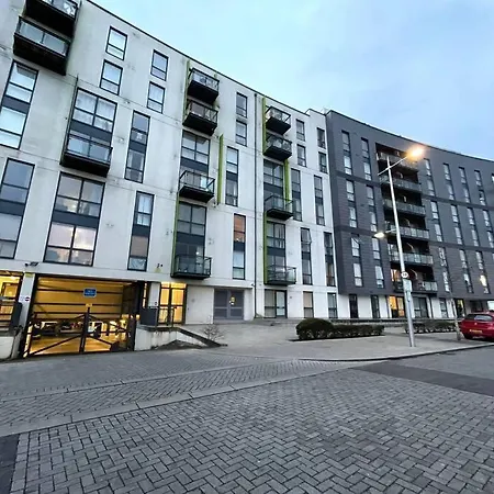 Lovely 2-Bedroom Apartment In Edgbaston Hemisphere * Birmingham